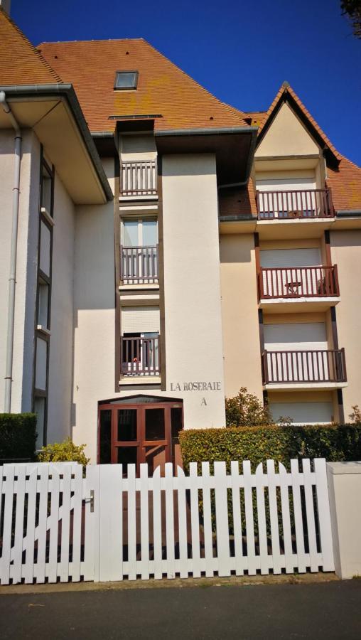 Charmant 2 Pieces A 5 Mn A Pied De La Mer Cabourg Eksteriør bilde
