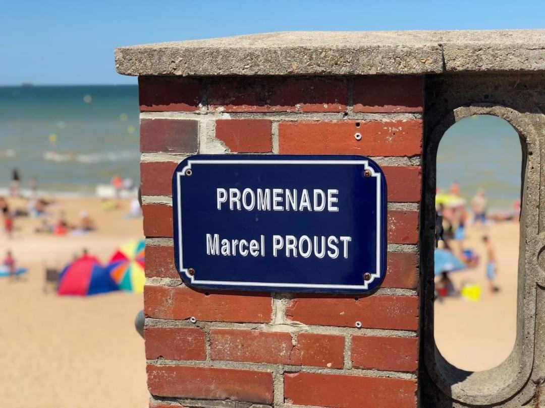 Charmant 2 Pieces A 5 Mn A Pied De La Mer Cabourg Eksteriør bilde
